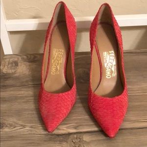 Salmon colored Salvatore Ferragamo pumps